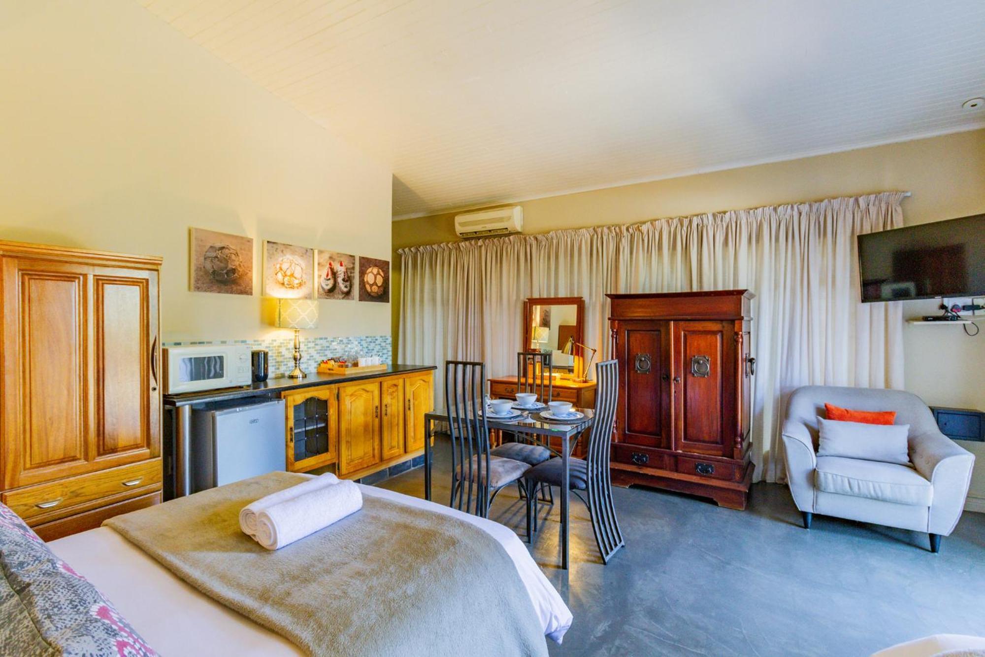 Pumleni Guesthouse Хартбиспурт Экстерьер фото