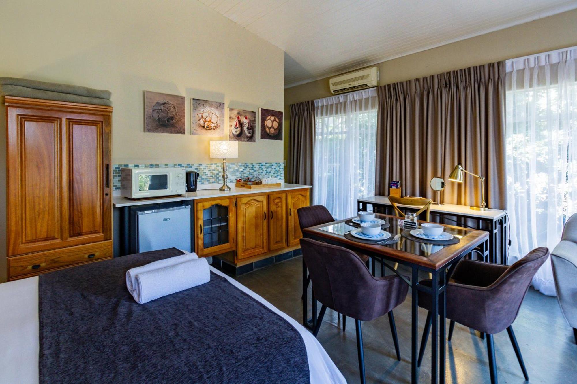 Pumleni Guesthouse Хартбиспурт Экстерьер фото