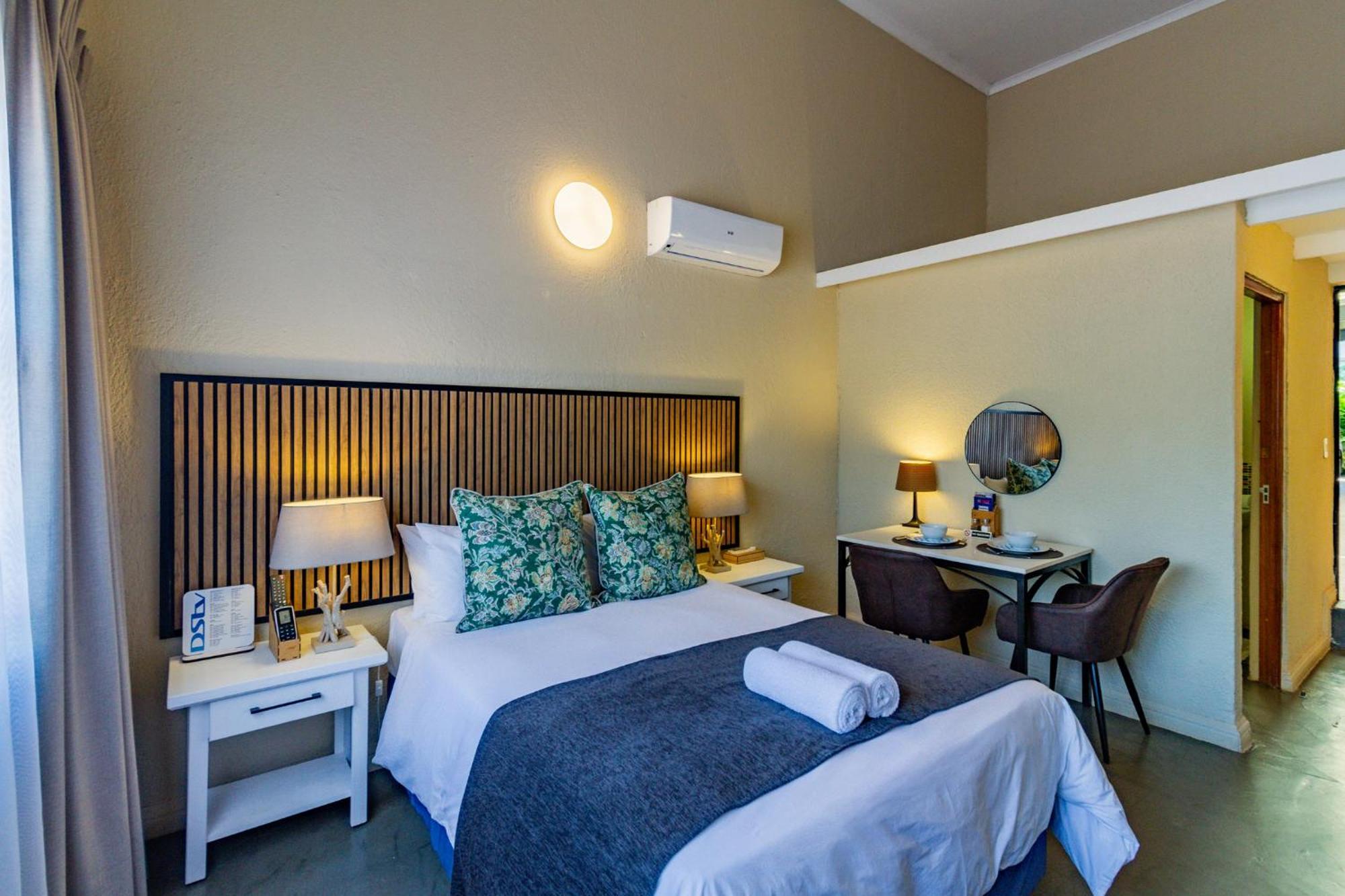 Pumleni Guesthouse Хартбиспурт Экстерьер фото